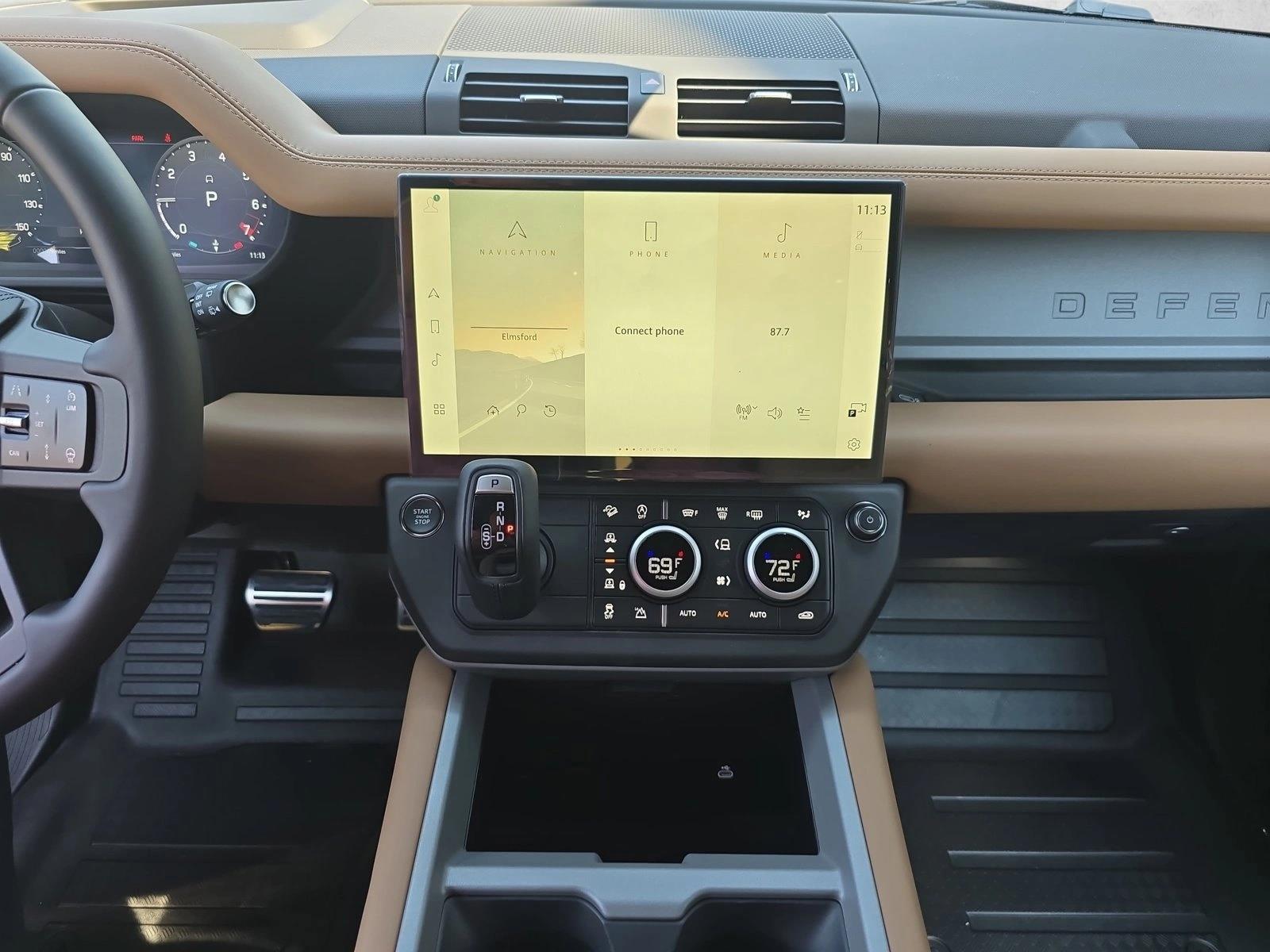 2026 Land Rover Defender V8 - Photo 21