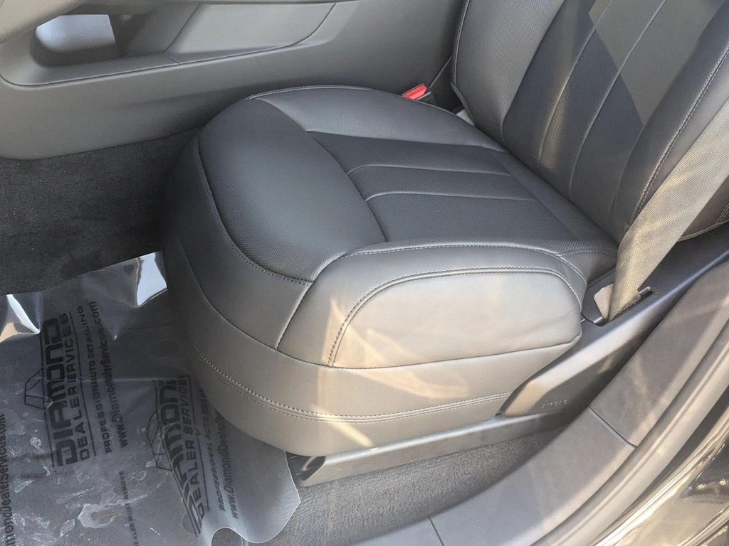 New 2025 Land Rover Range Rover Sport Dynamic SE SUV