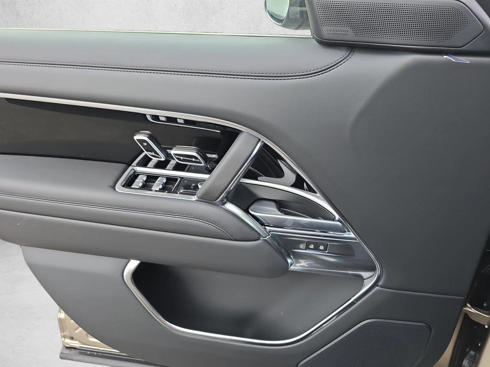 2026 Land Rover Range Rover SE - Photo 27