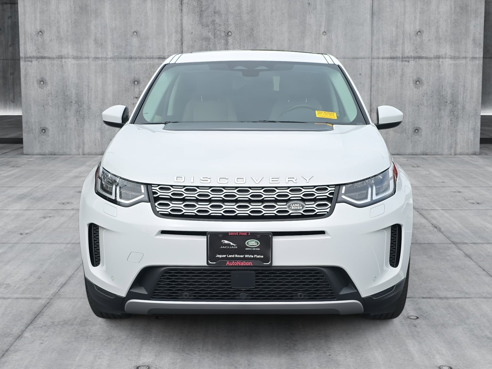 2023 Land Rover Discovery Sport S photo 2