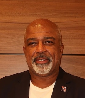 Staff member Ron Thomas from ID_4cc0f4