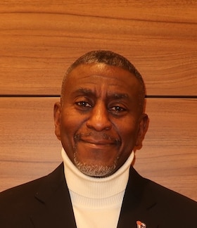 Staff member Hector Hicks from ID_4cc0f4