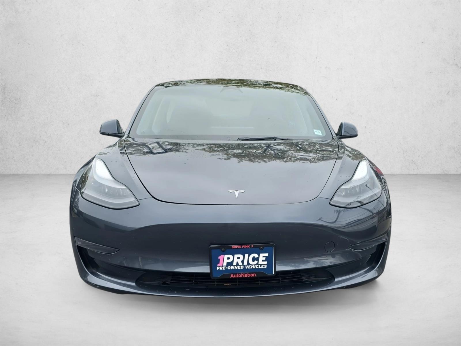 2023 Tesla Model 3 photo 2