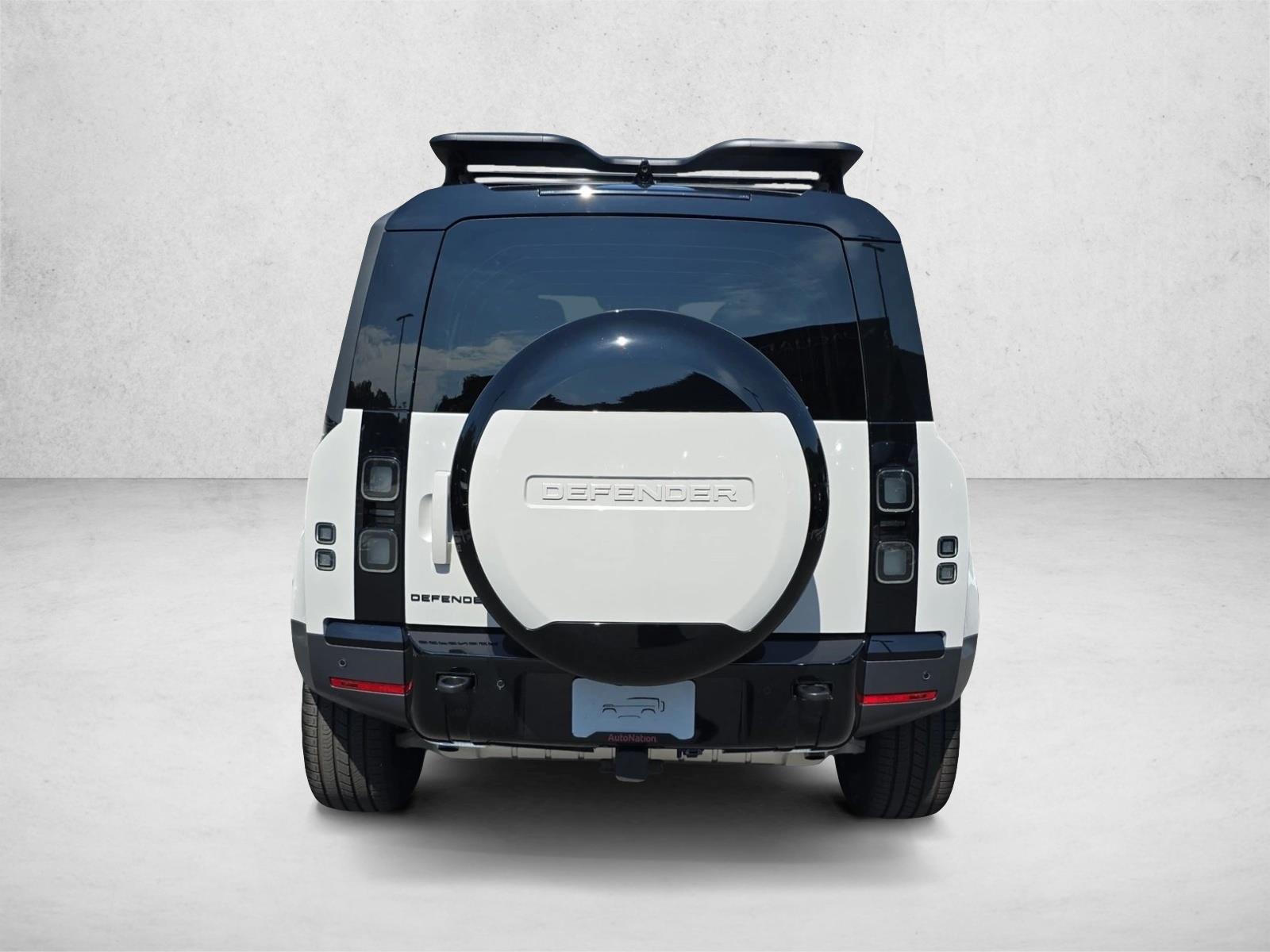2026 Land Rover Defender S - Photo 6
