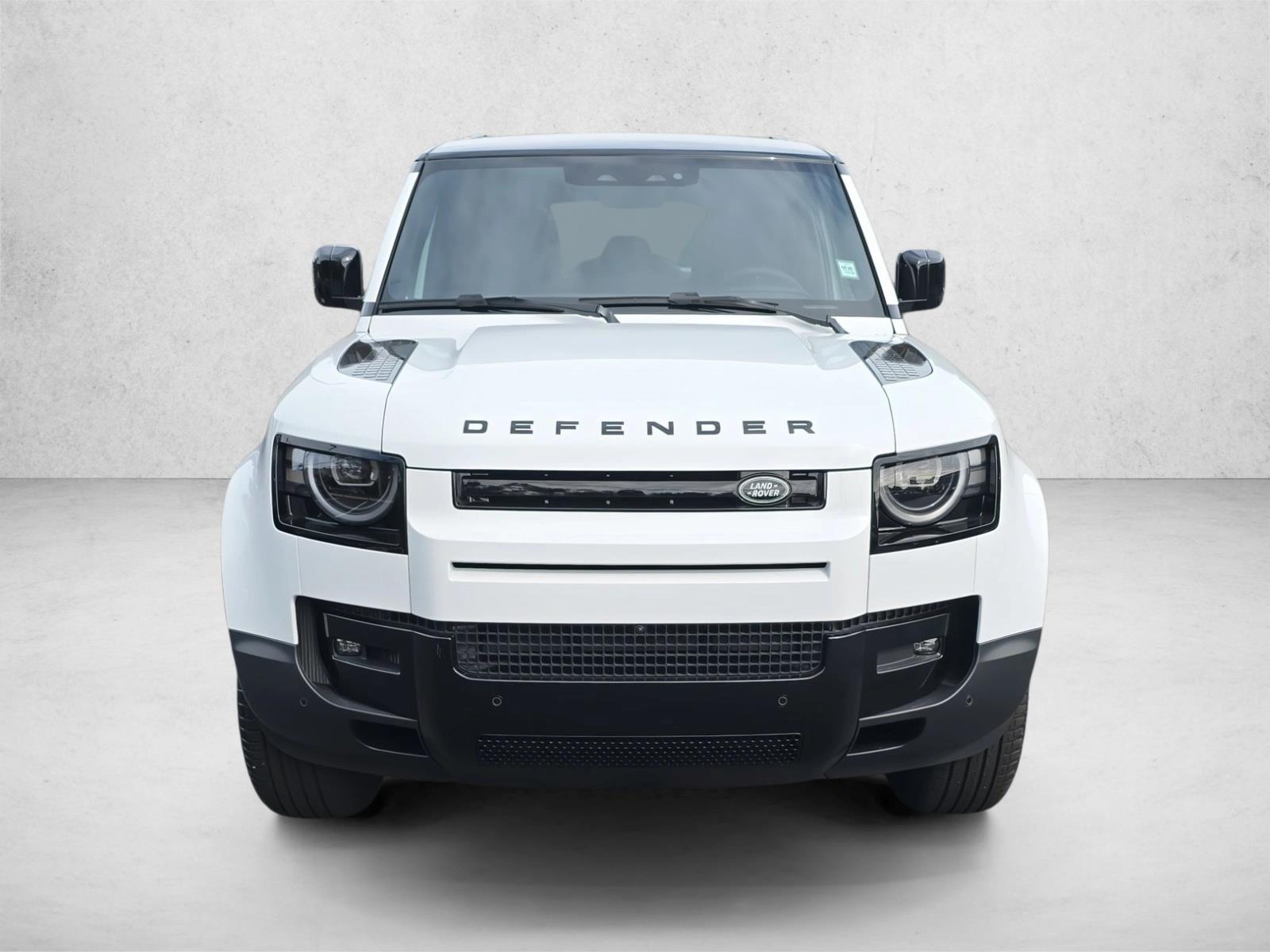2026 Land Rover Defender 110 S photo 2