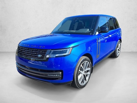 2025 Land Rover Range Rover P550e SE SUV