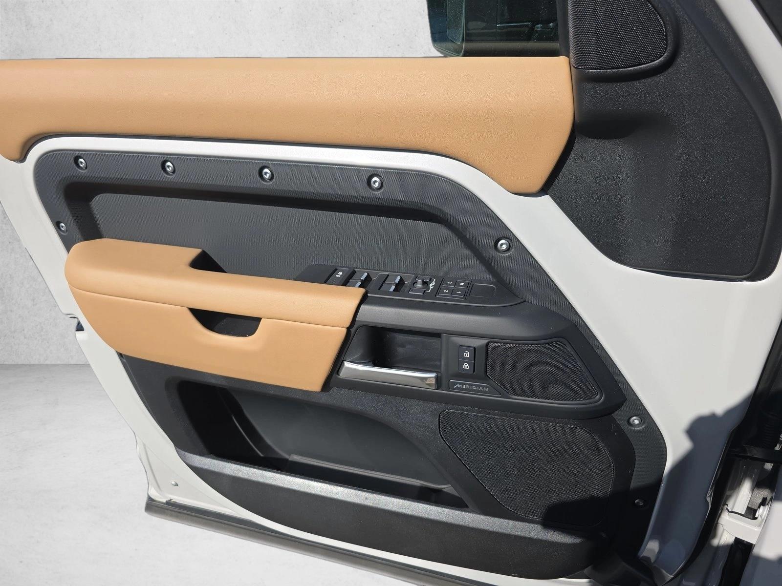 2026 Land Rover Defender S - Photo 26