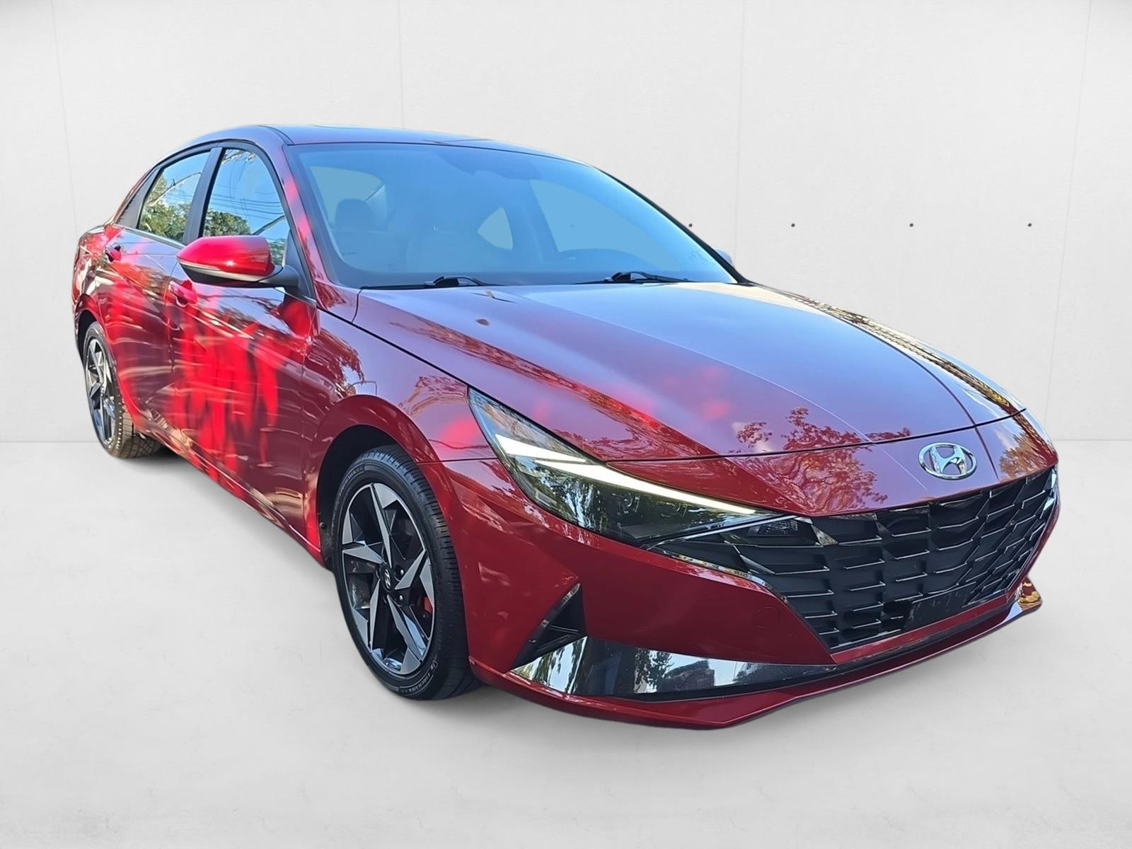 2023 Hyundai Elantra Limited photo 3