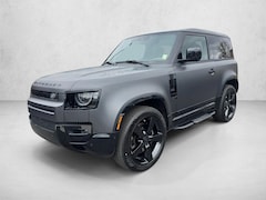 2026 Land Rover Defender 90 V8 SUV