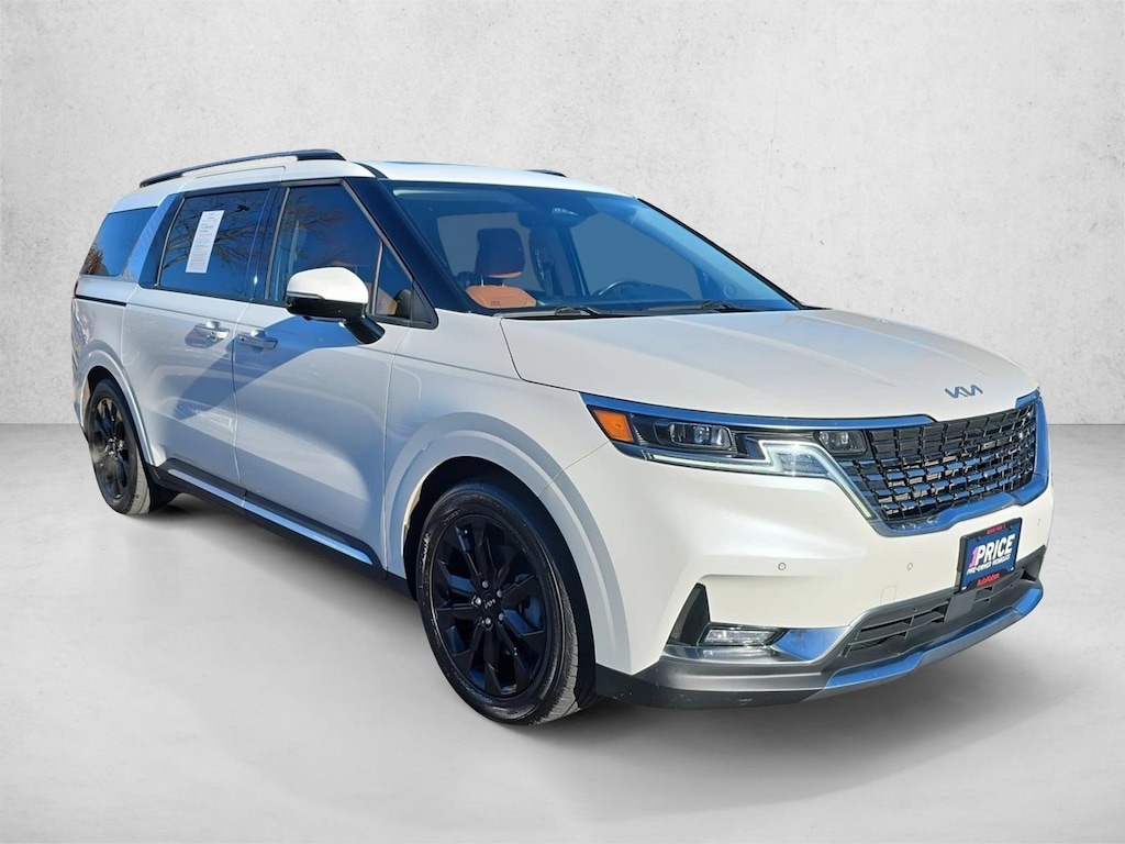 Used 2022 Kia Carnival SX Prestige MPV