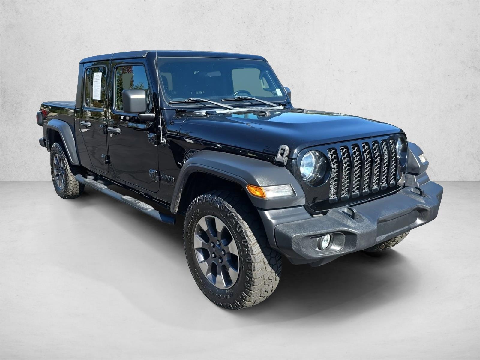 2020 Jeep Gladiator Sport S photo 2