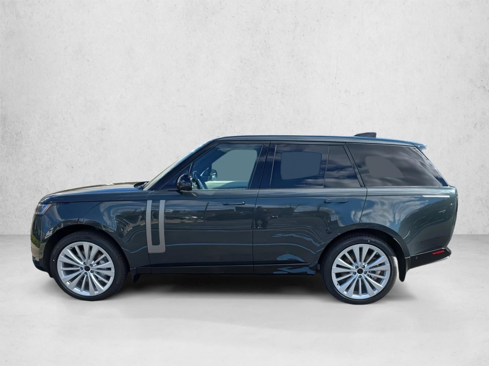 2026 Land Rover Range Rover SE - Photo 8