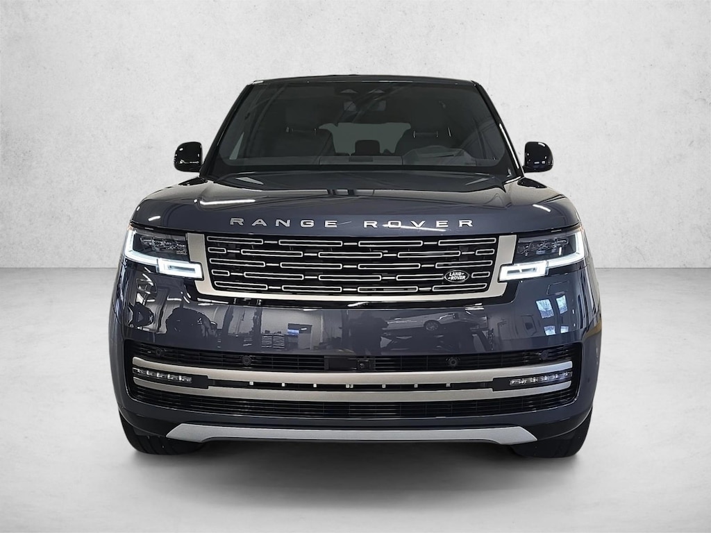 New 2026 Land Rover Range Rover P400 SE 7 Seat SUV