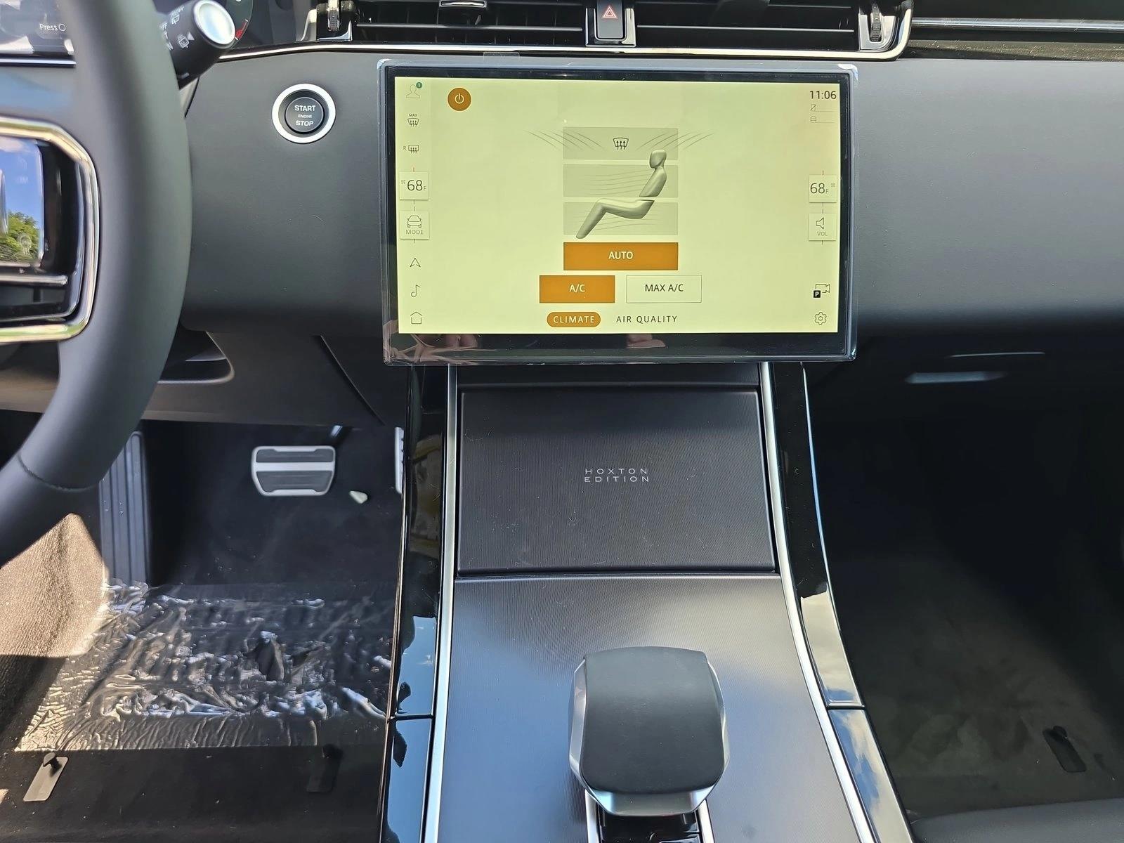2026 Land Rover Range Rover Evoque Hoxton Edition - Photo 21