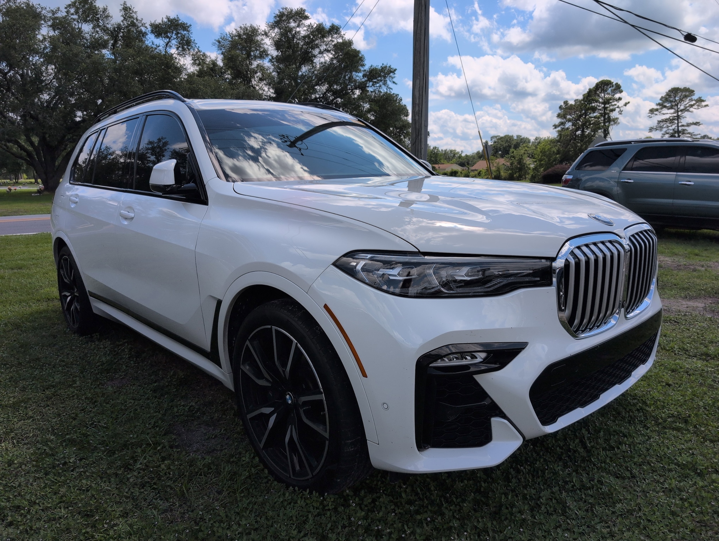 2020 BMW X7 xDrive40i's photo