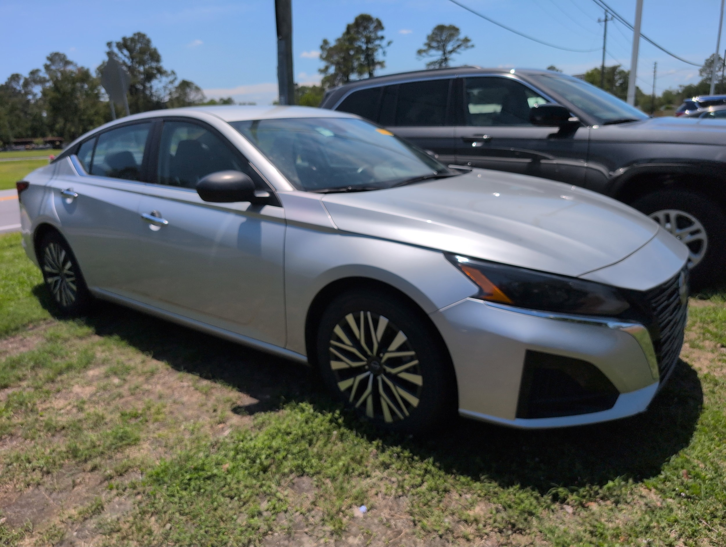 2024 Nissan Altima's photo
