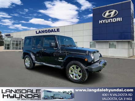 2017 Jeep Wrangler Unlimited Sahara SUV