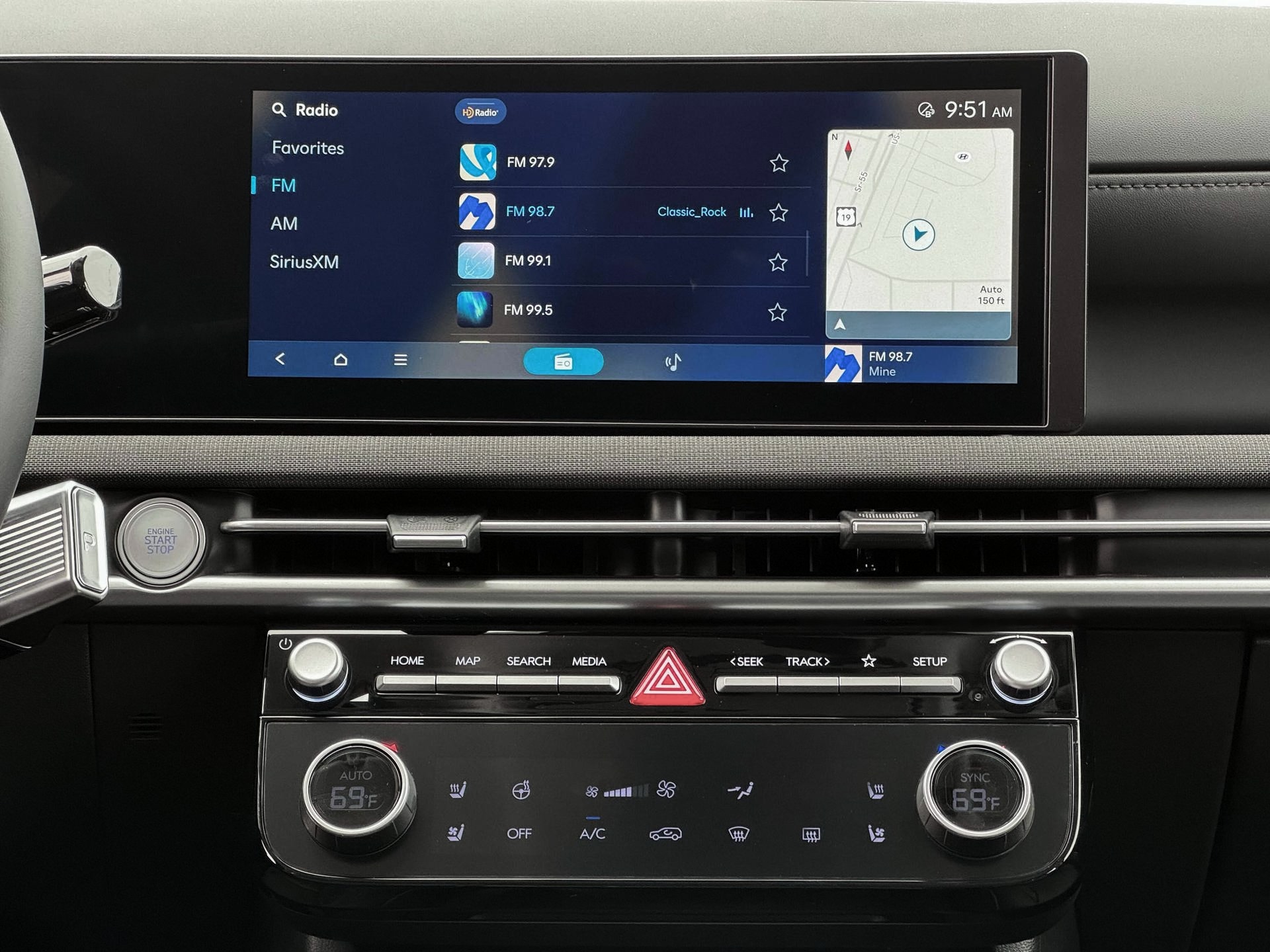 2025 Hyundai Tucson Limited - Photo 19