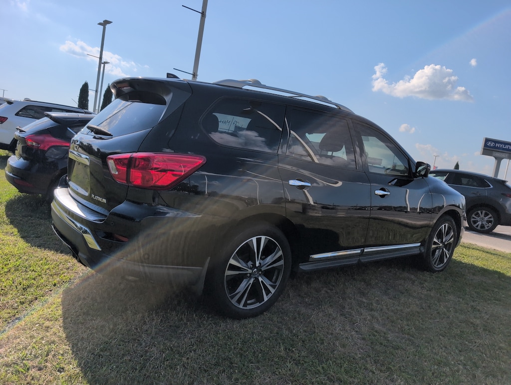 Used 2019 Nissan Pathfinder Platinum SUV