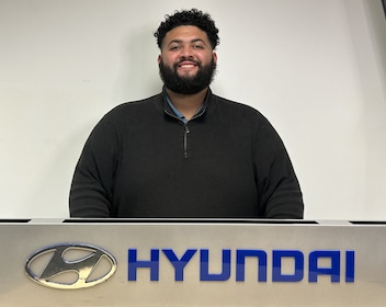 Staff member Zaire Brunner from ID_405110ba2662
