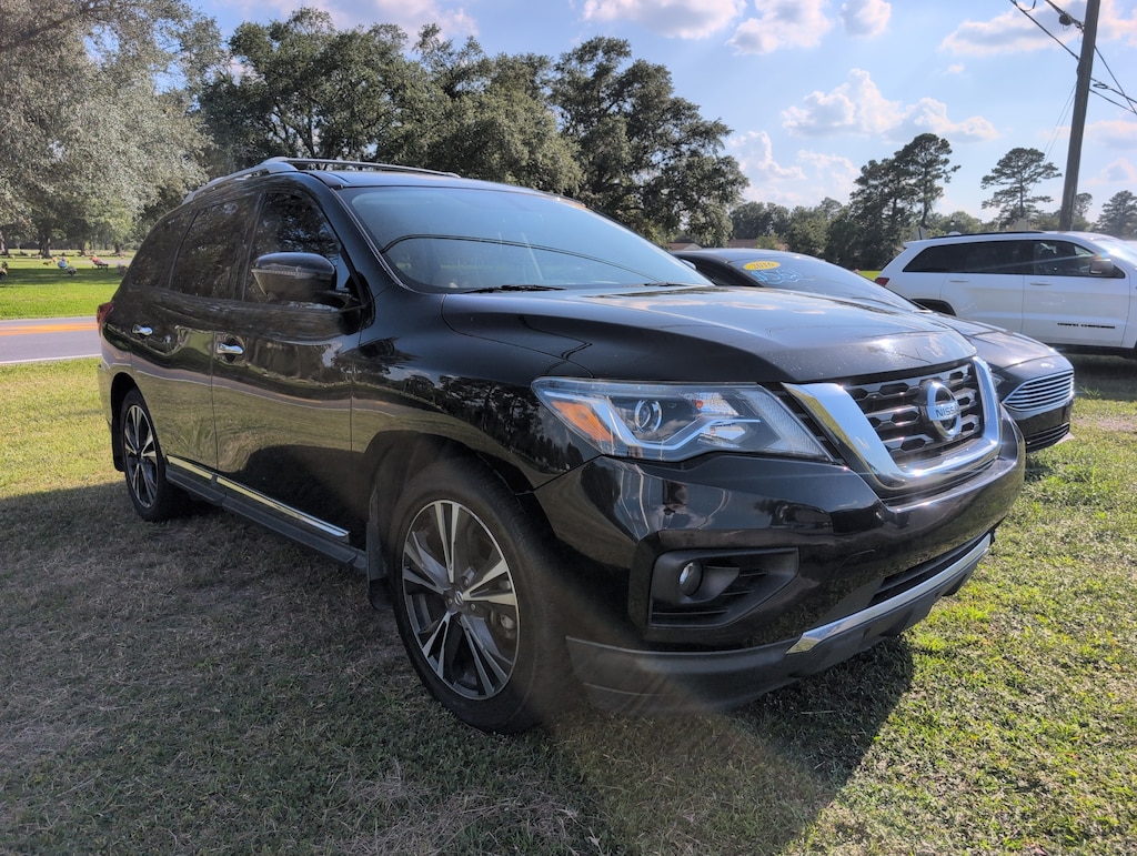 Used 2019 Nissan Pathfinder Platinum SUV