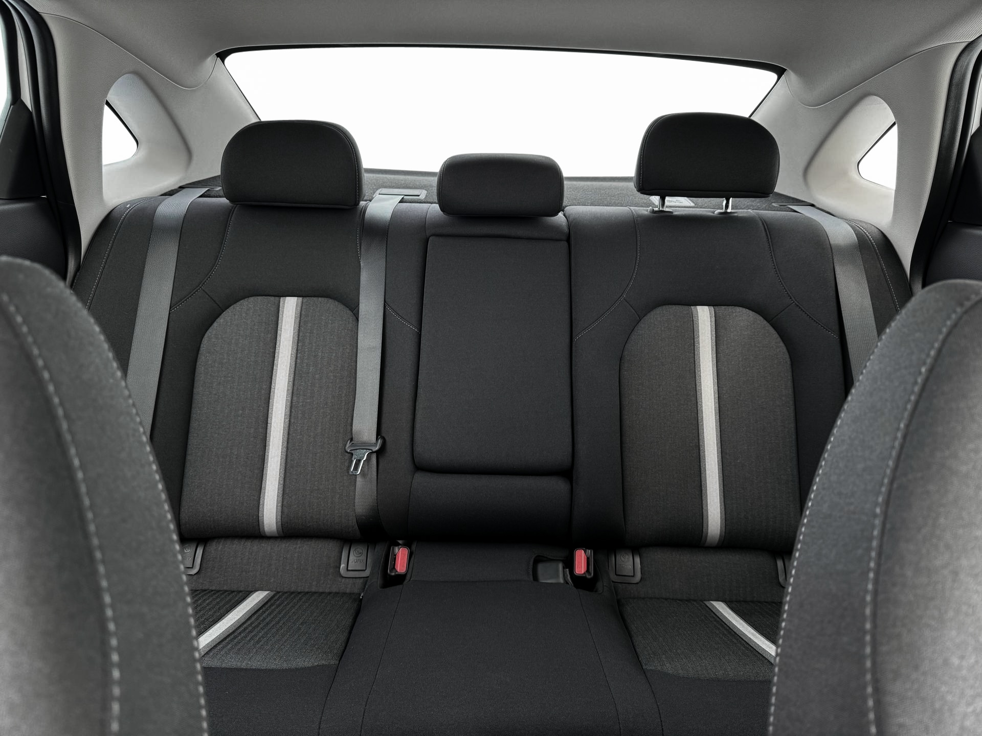 2025 Hyundai Sonata Hybrid SEL - Photo 16