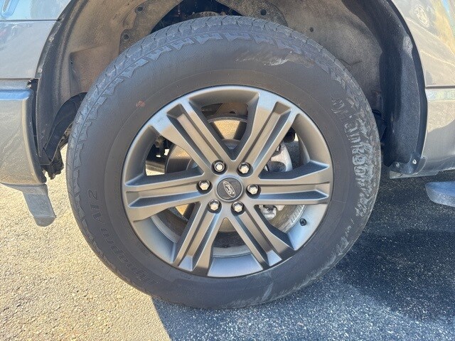 2023 Ford F-150 XLT photo 4