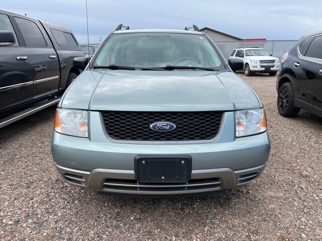 Used 2006 Ford Freestyle SE with VIN 1FMDK01156GA43117 for sale in Antigo, WI