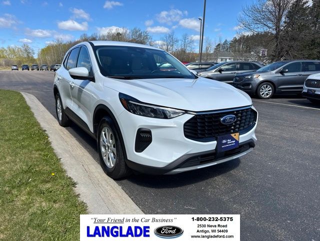  Ford Escape