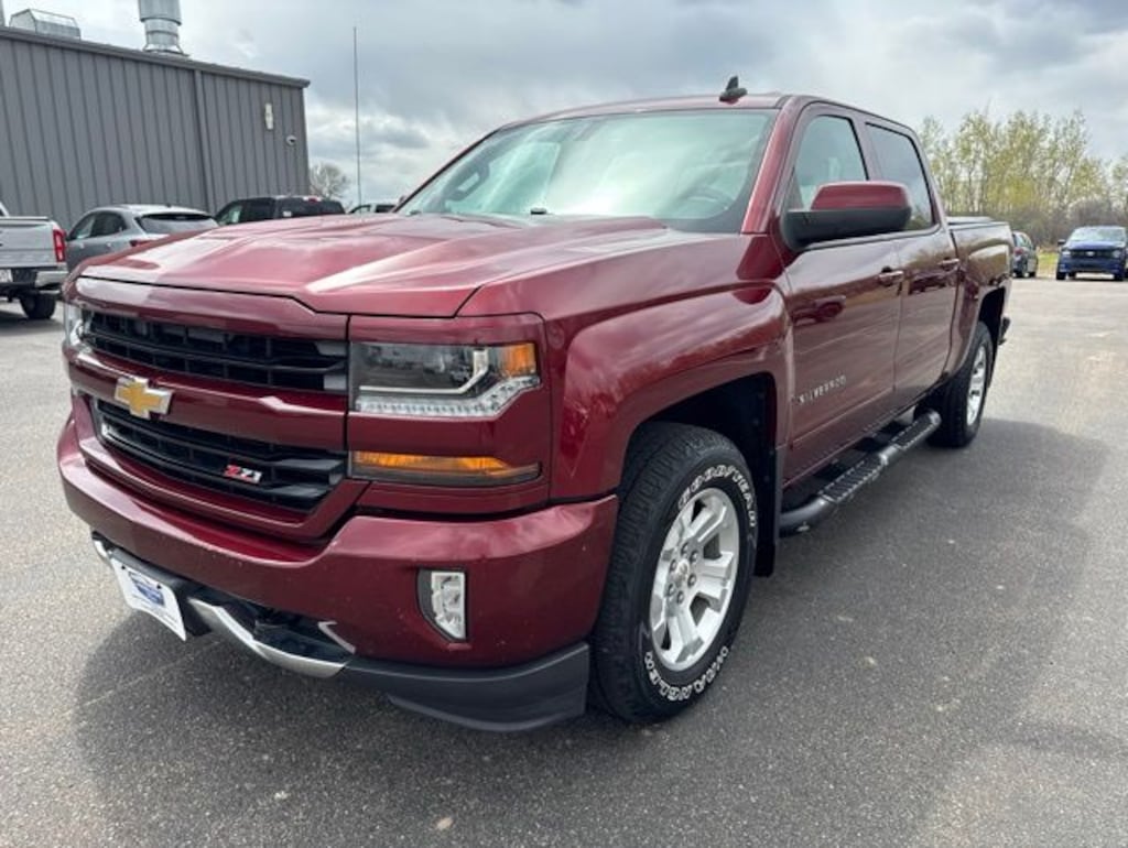 Used 2017 Chevrolet Silverado 1500 LT Truck