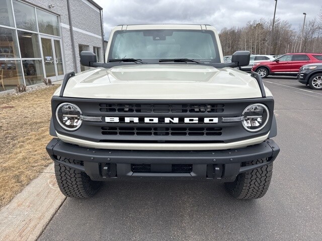 2025 Ford Bronco Big Bend photo 2