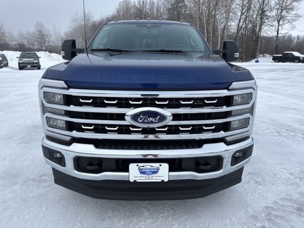 New 2026 Ford Super Duty F-350 Lariat TRUCK