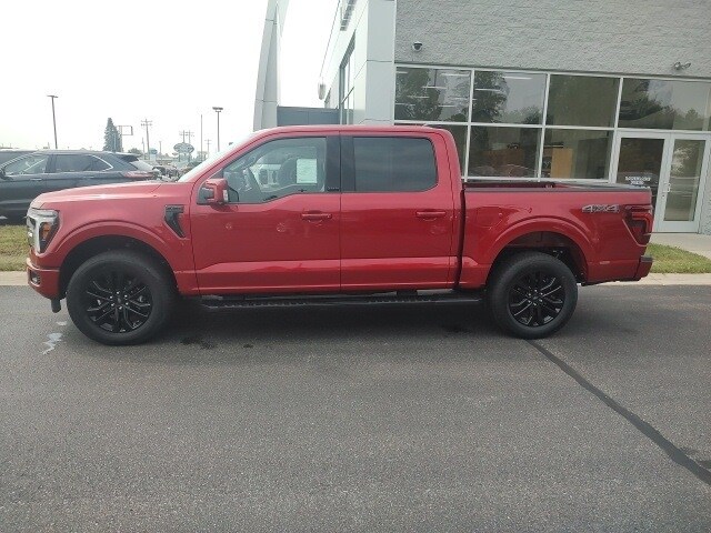 2025 Ford F-150 Lariat photo 4