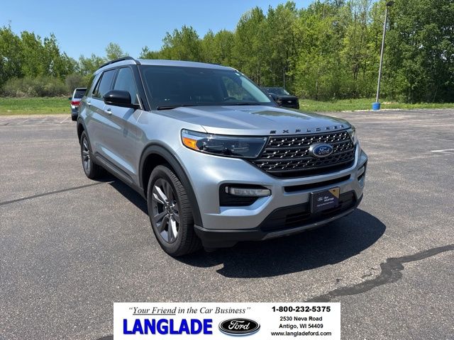 2022 Ford Explorer XLT 4WD's photo
