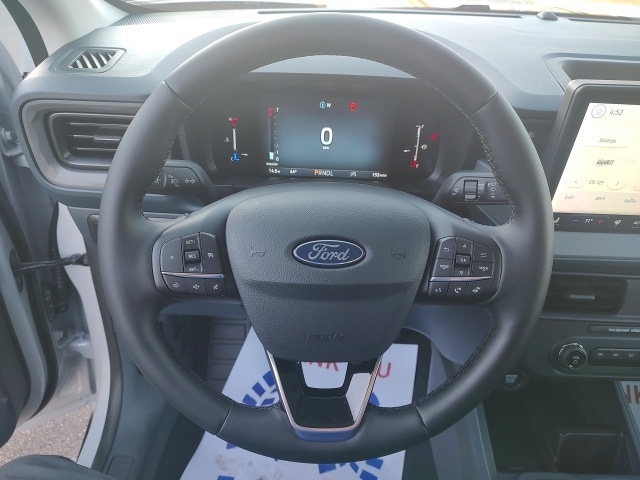 2025 Ford Maverick XLT - Photo 18