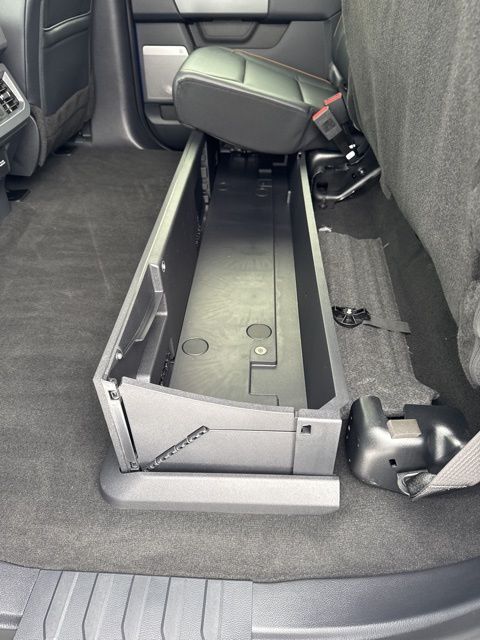 2026 Ford F-350 Super Duty Lariat - Photo 13