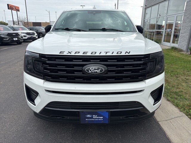 2021 Ford Expedition MAX Limited photo 2