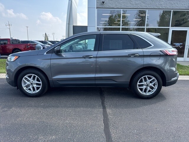 2024 Ford Edge SEL photo 4