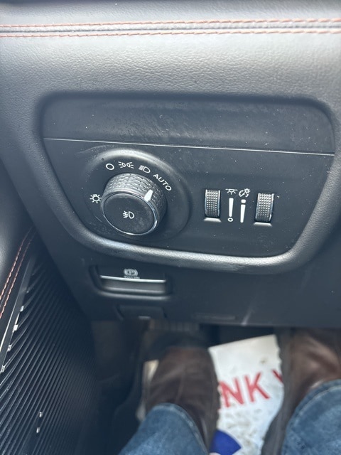 2022 Jeep Grand Cherokee Summit Reserve - Photo 23