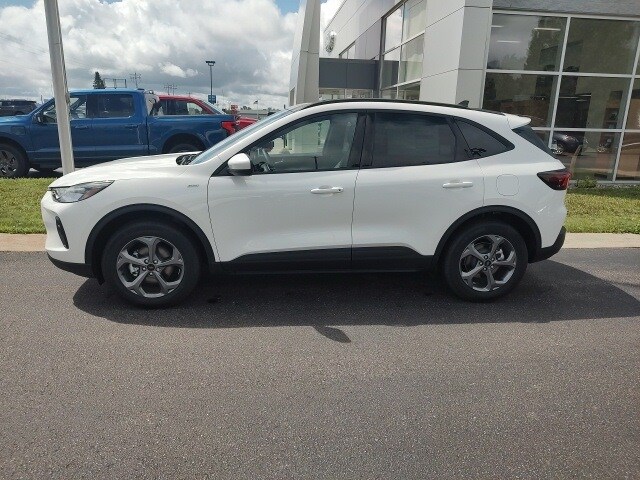 2025 Ford Escape ST-Line Select photo 4