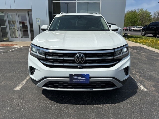 Certified 2021 Volkswagen Atlas SEL Premium with VIN 1V2TR2CA4MC544815 for sale in Antigo, WI