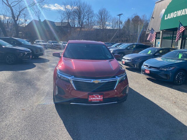 2022 Chevrolet Equinox LT photo 2