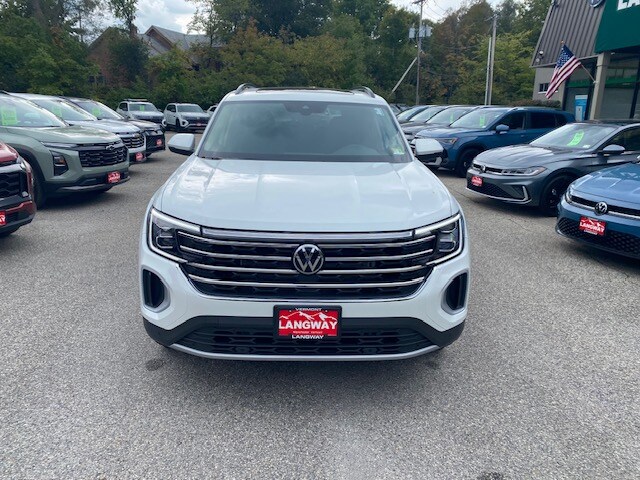 2026 Volkswagen Atlas SE Technology photo 2