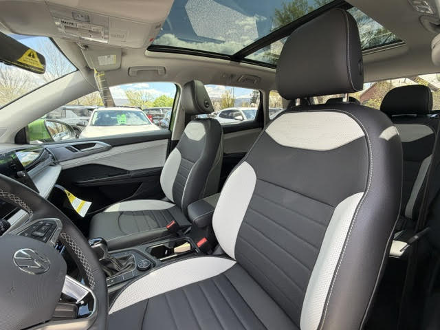2026 Volkswagen Taos SEL - Photo 7
