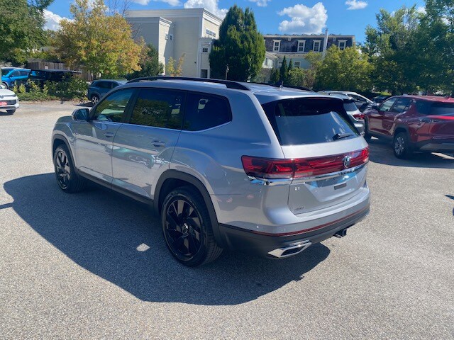 2026 Volkswagen Atlas SE Technology photo 4