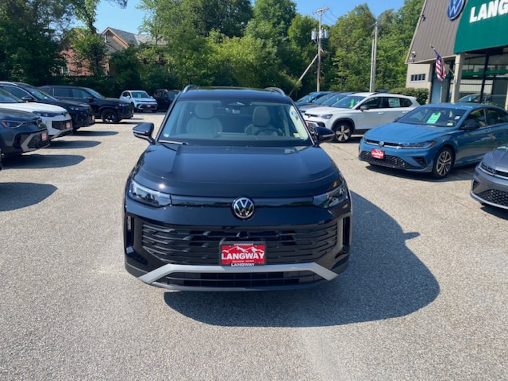 New 2025 Volkswagen Tiguan SE 2.0T SE 4MOTION