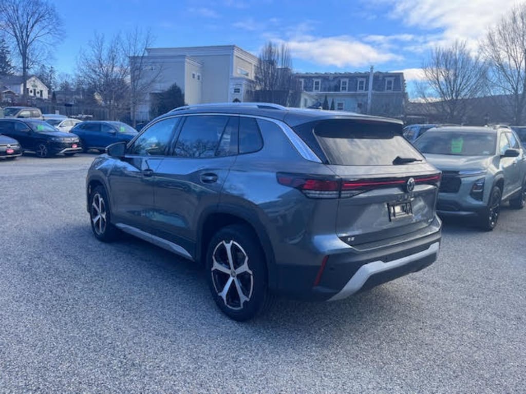 New 2026 Volkswagen Tiguan SE 2.0T SE 4MOTION