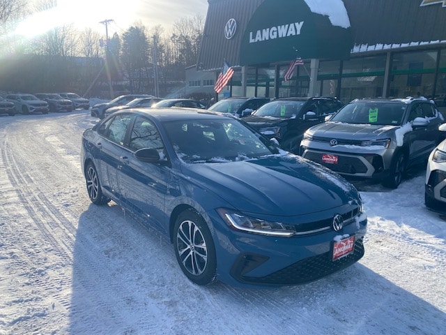2025 Volkswagen Jetta Sport's photo