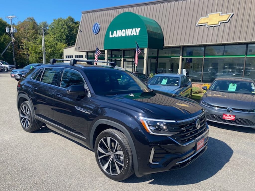 New 2026 Volkswagen Atlas Cross Sport 2.0T SEL Premium R-Line 2.0T SEL Premium R-Line 4MOTION