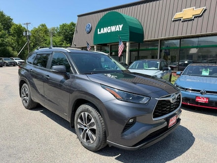 2023 Toyota Highlander Hybrid XLE SUV